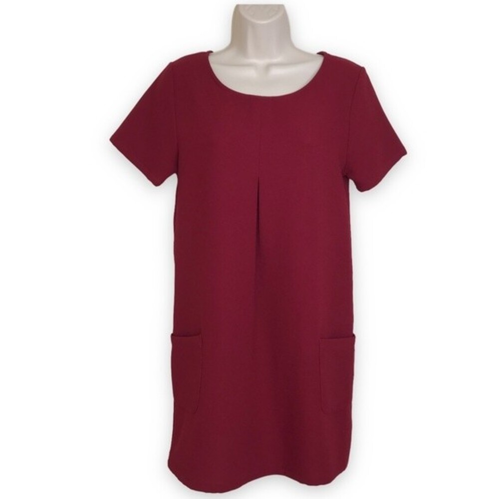 Mimis Burgundy Red Pleat Front Pockets Short Sleeve Shift Dress Womens Small